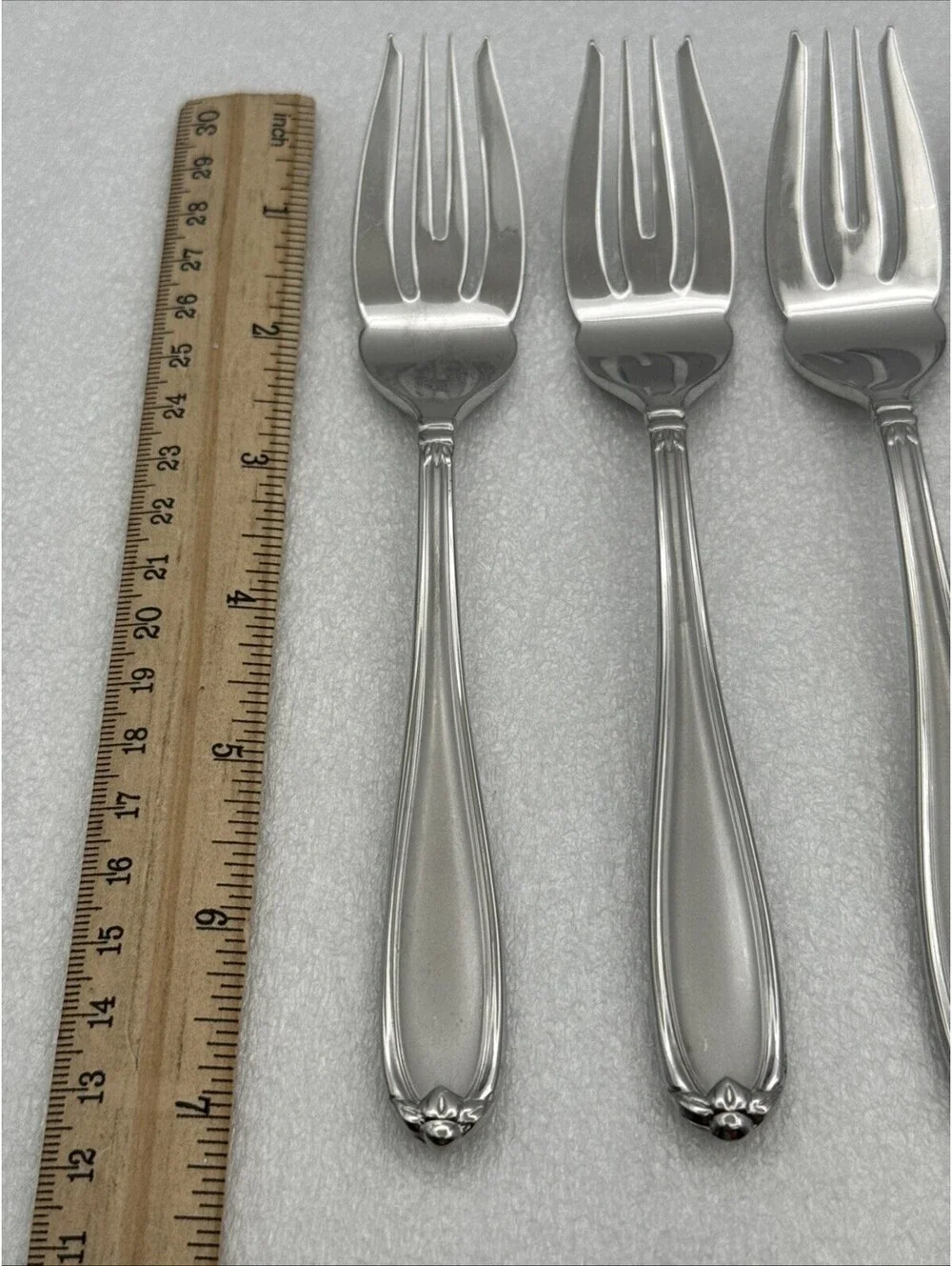 Set Of 4 Princess House BARRINGTON Salad Forks 18/10 Stainless Flatware 7”